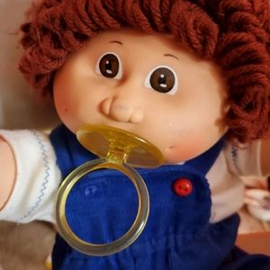 Cabbage patch doll 1980s